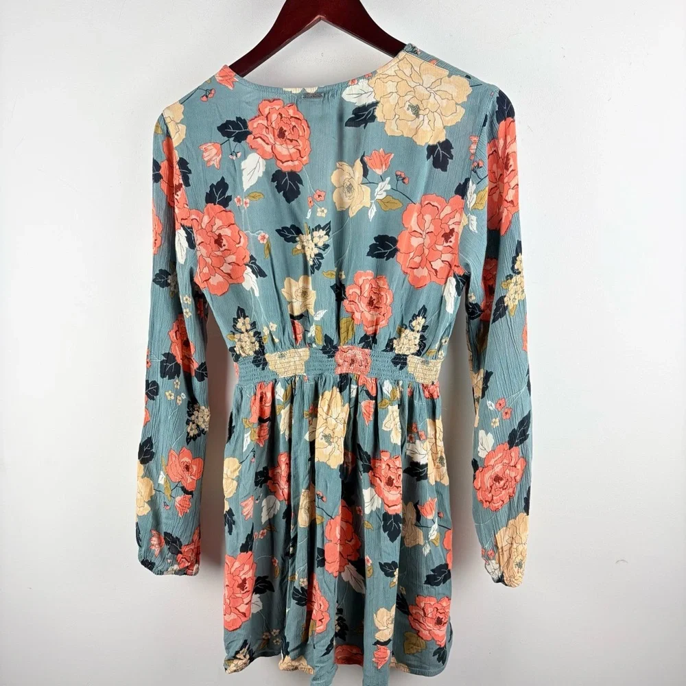 Billabong Your Love Skater Mini Dress Blue Pink Floral Flowy Rayon Boho Medium - Picture 9 of 12